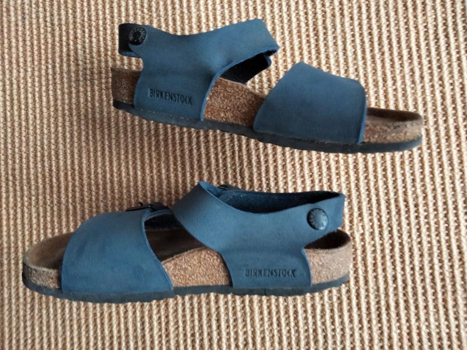 Birkenstock crianca azuis, muito bom estado