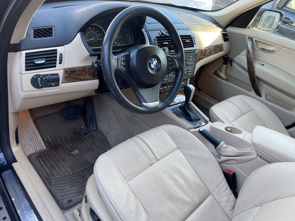 BMW X3 xDrive 3.0i