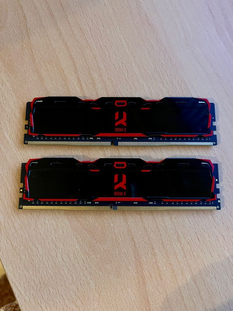 Pamięć RAM GoodRam IRDM X DDR4 32GB