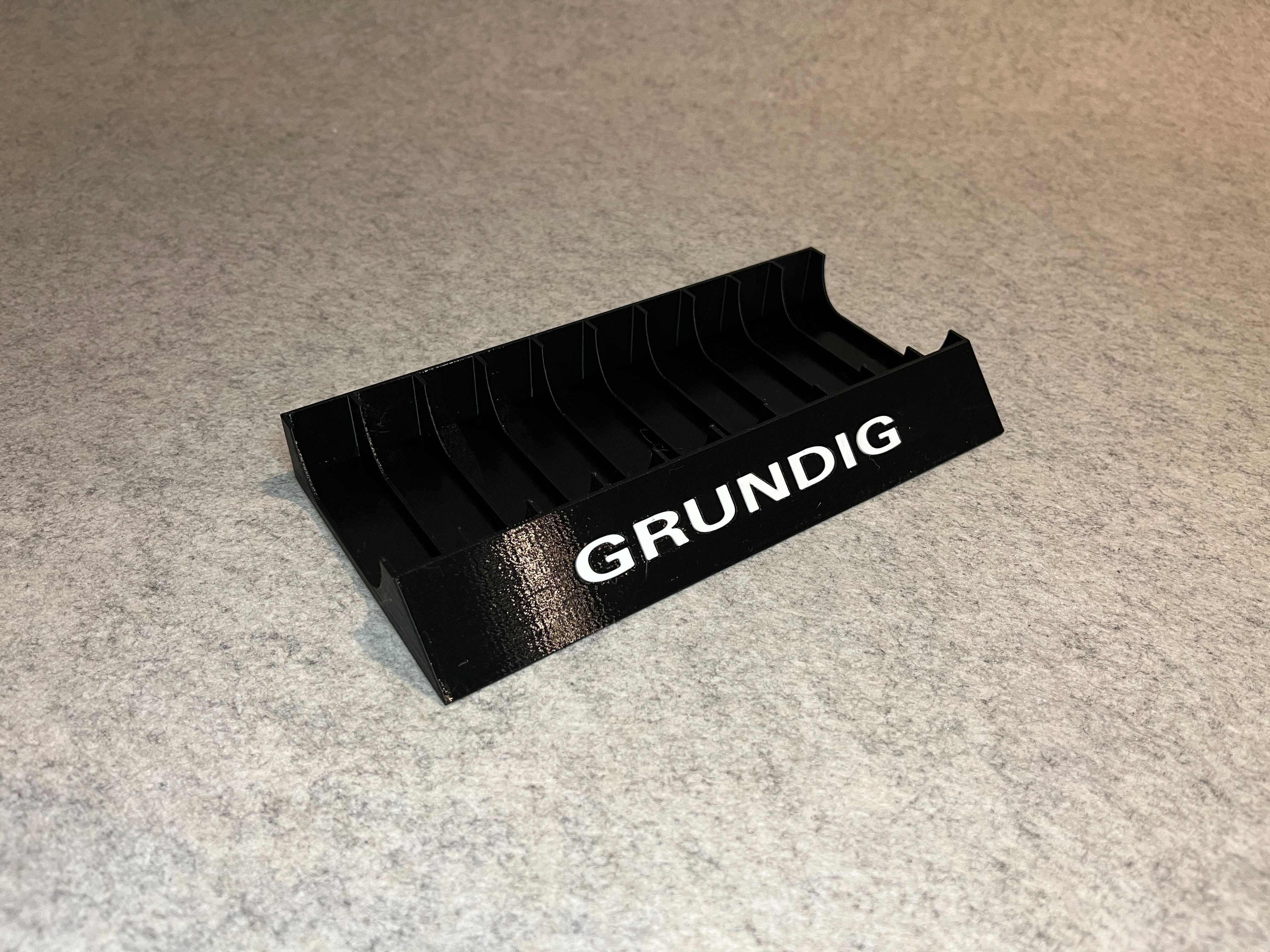 Stojak na kasety magnetofonowe Grundig