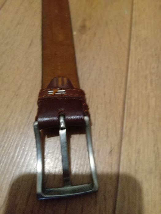 Кожаный ремень новый