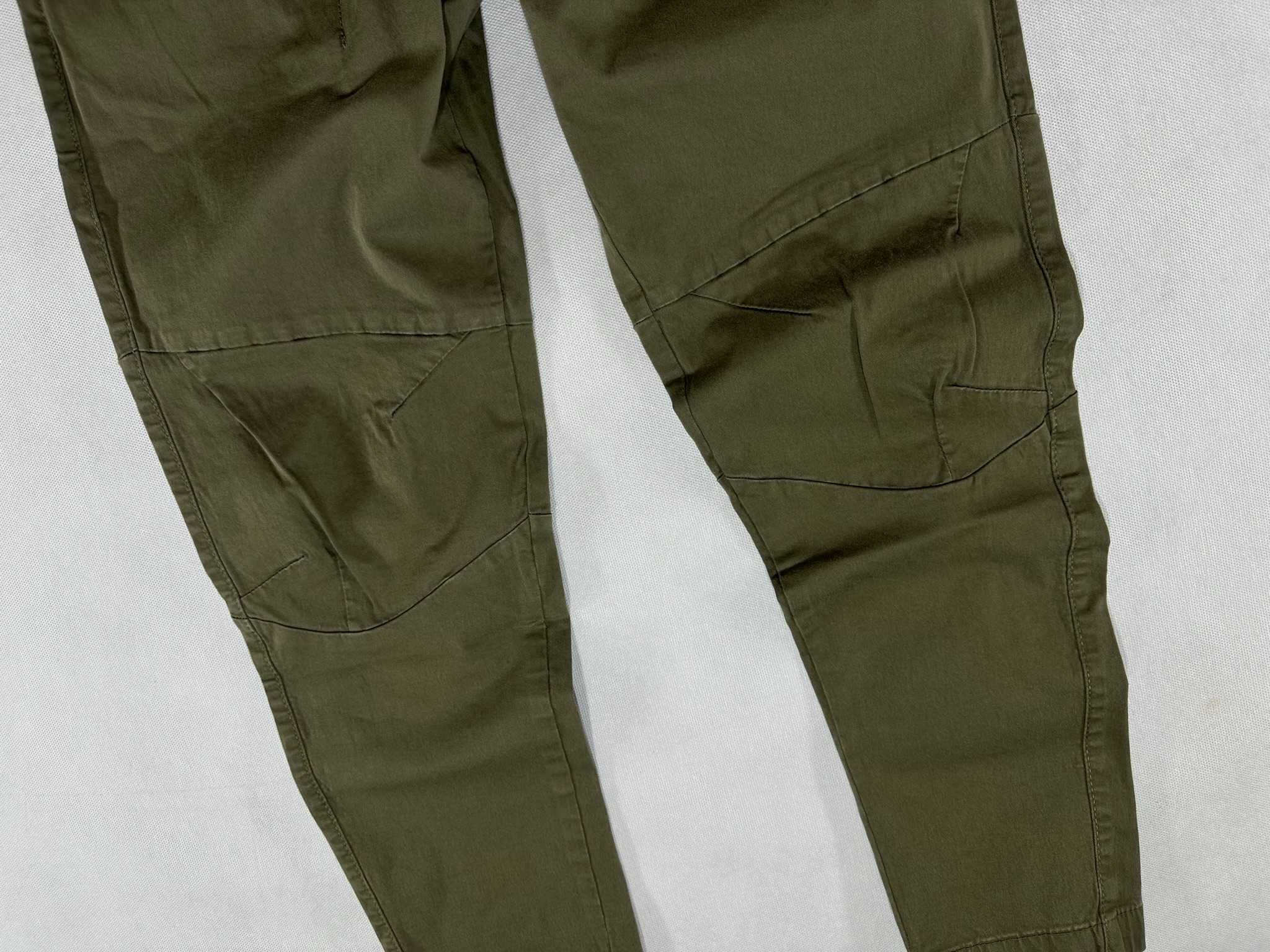 PULL & BEAR materiałowe spodnie khaki jogger chino M