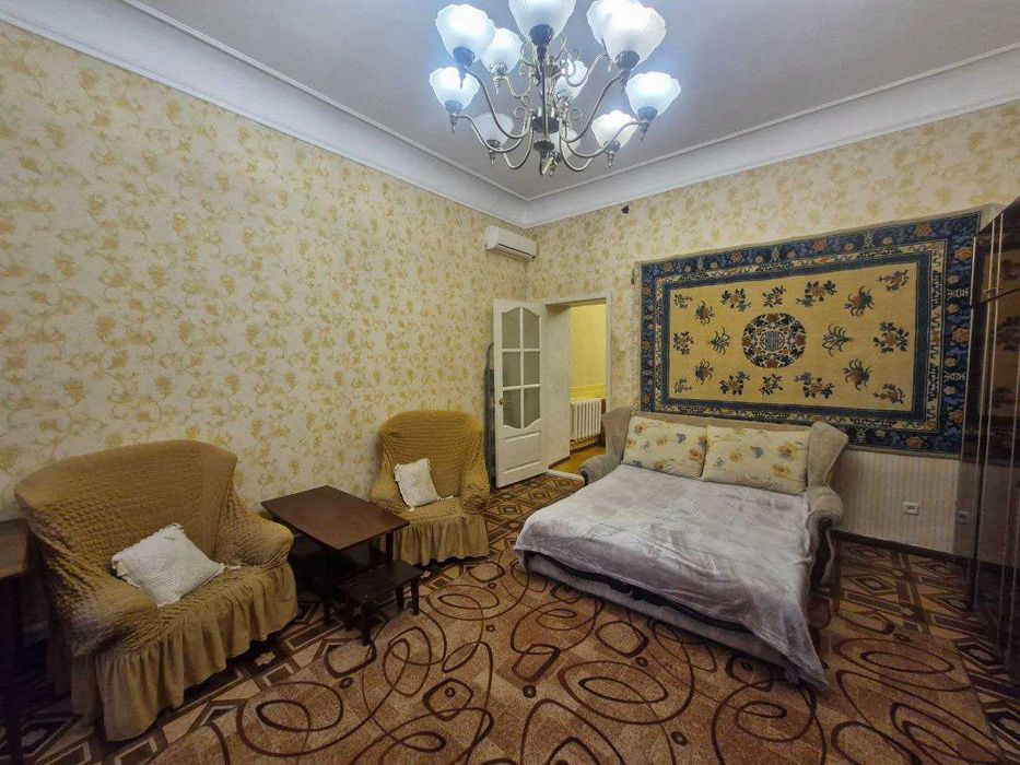 Центр Сдам квартиру  возле Нового рынка с АГВ