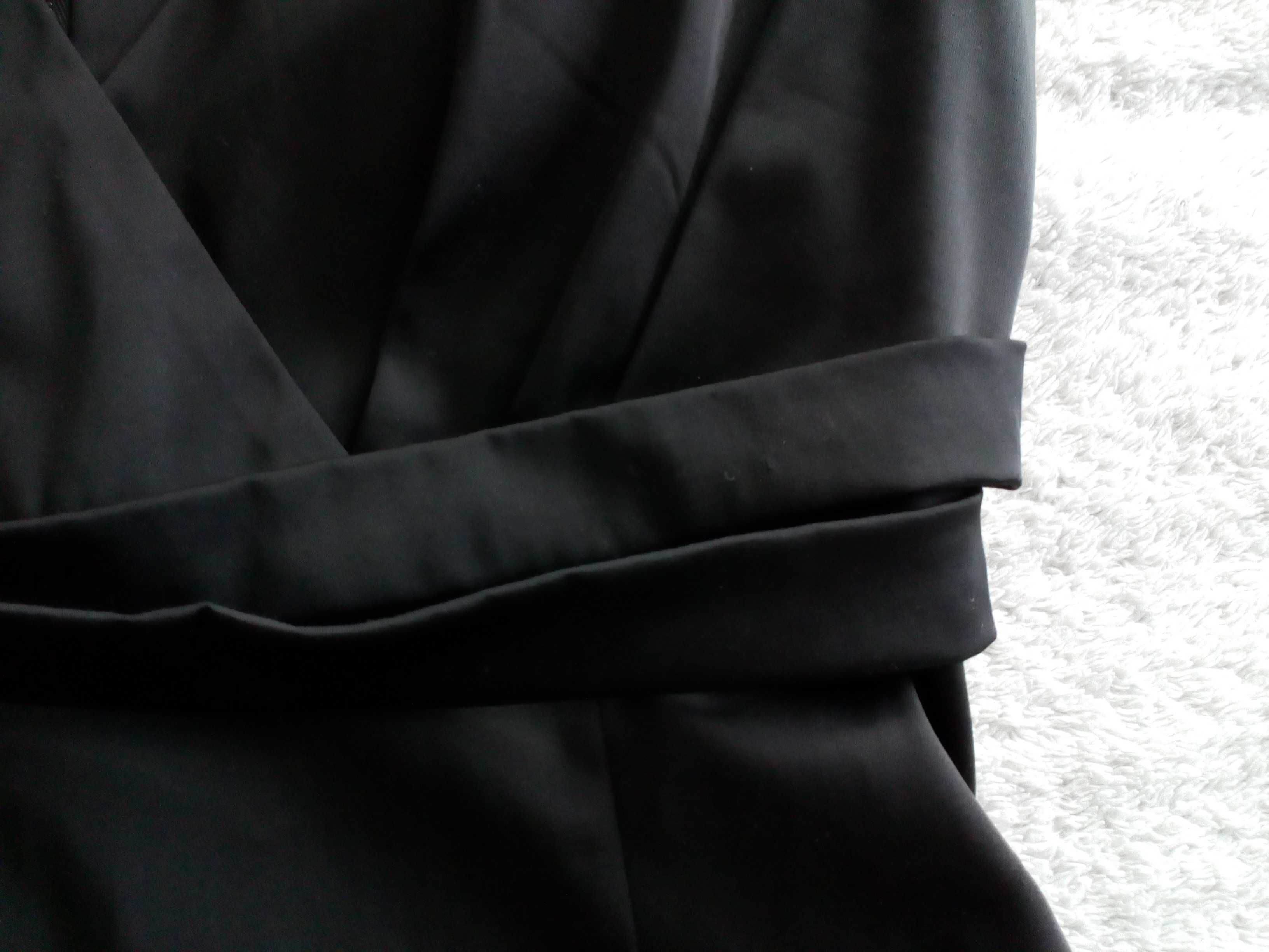 Czarna elegancka wizytowa biurowa sukienka Top secret 34 - 36 jak nowa