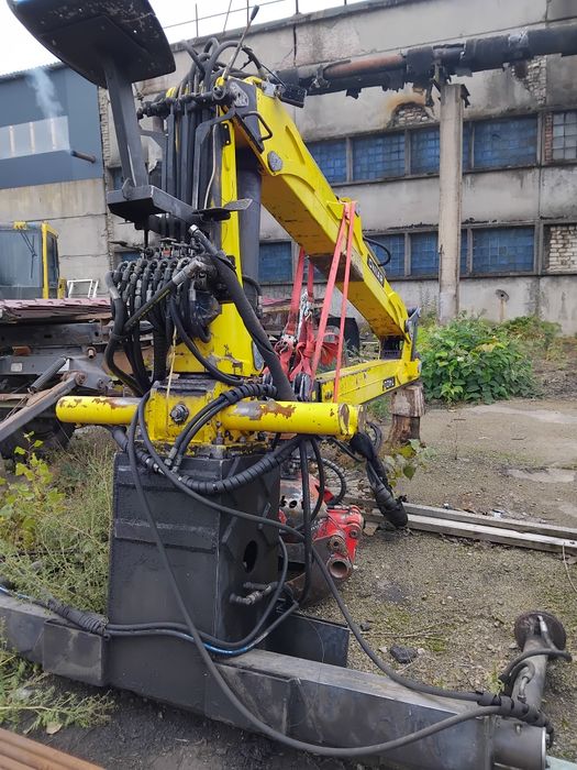 Маніпулятор Oniar 7400 лісний