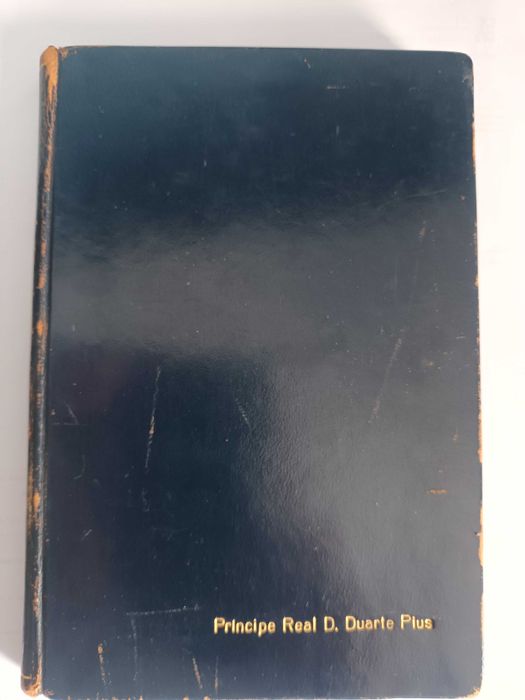 Livro  (Em Defesa do Ultramar de capa dura