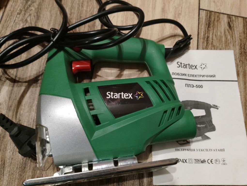 Електричний лобзик Startex