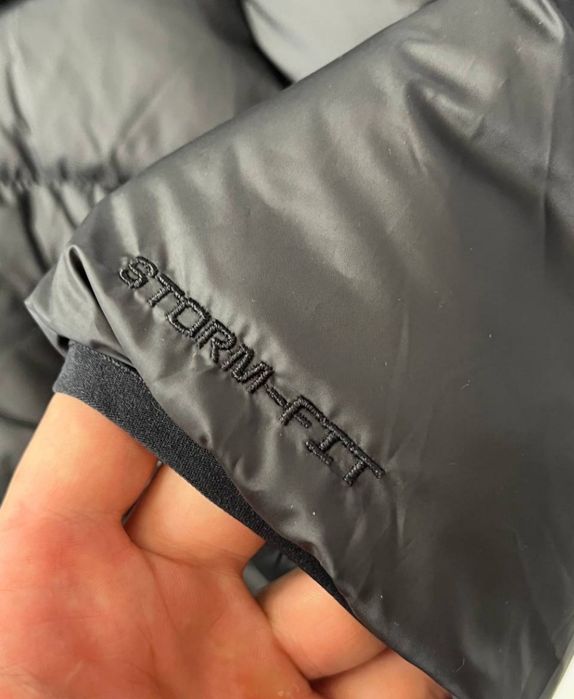 Курта Nike Storm-Fit