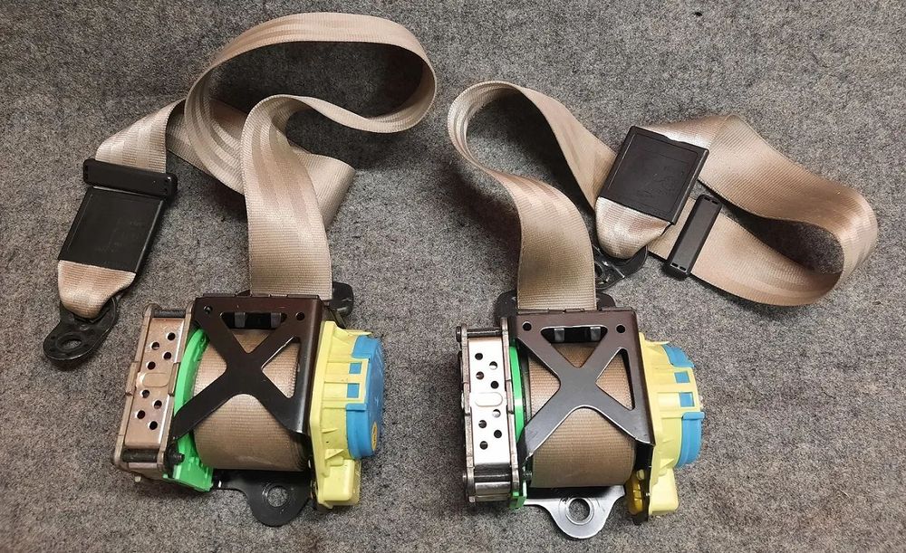 Audi TT 8J7 2006-14 Cabrio pasy pas napinacze napinacz ORYGINAŁ