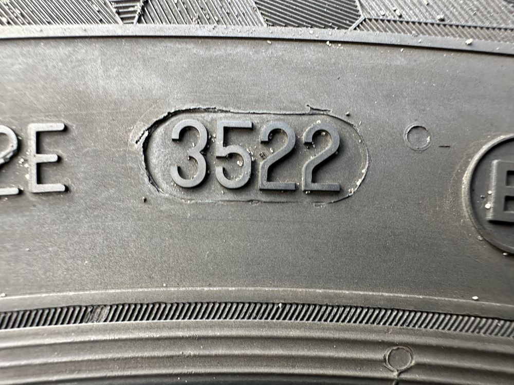 2X Semperit Speed Grip 5 215/65 R16