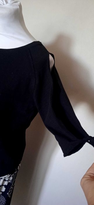 bluzka z ciekawymi rękawami