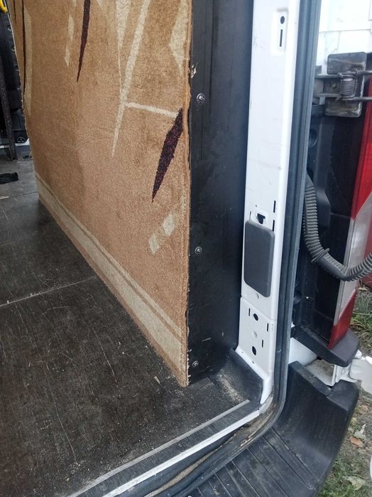 Пирамида для дверей,окон и т.д.