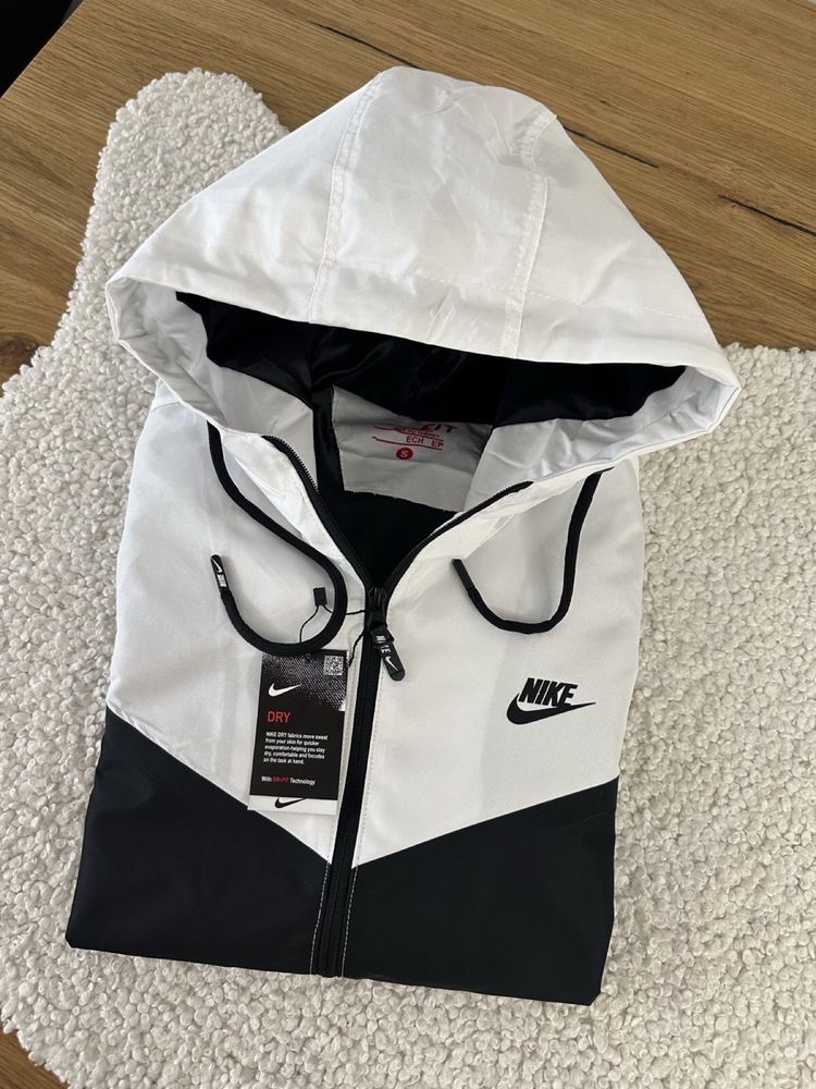 Kurtka Nowa Nike wiosna/lato S M L XL XXL