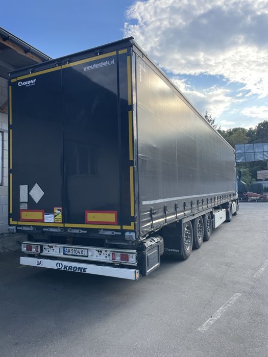 Напівпричіп Krone