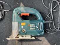 Wyrzynarka Black & Decker KS631