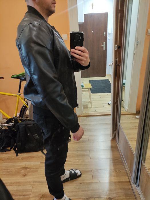 Okazja! Kurta skórzana XL bomberka  Bershka stan b.dobry