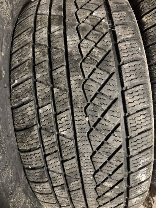 Зимова гума Petlas 275/45/r20 2023