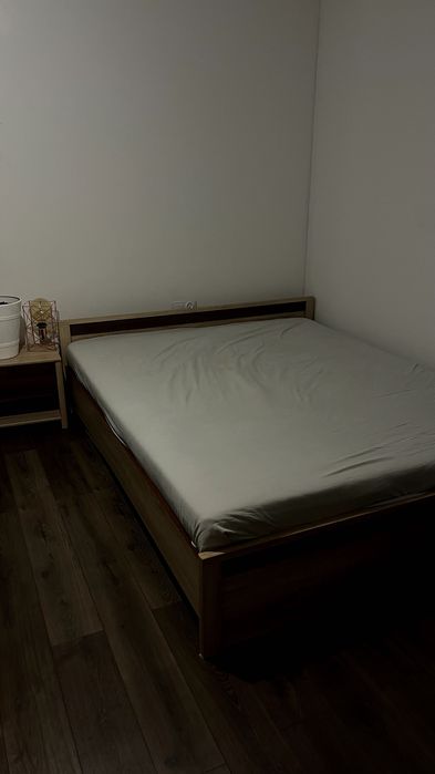 Meble sypialniane Black Red White OREN – łóżko szafki komoda biurko