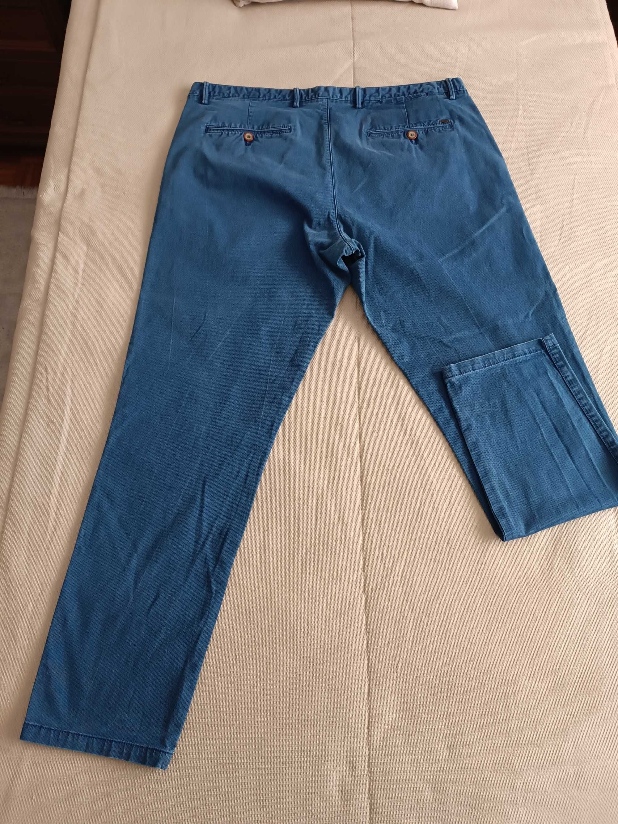 Vendo Calças Azuis MASSIMO DUTTI original e em bom estado!