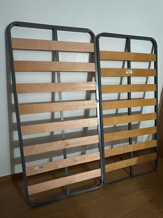Estrados de cama 90x190 – ferro e madeira (Muito bom estado)
