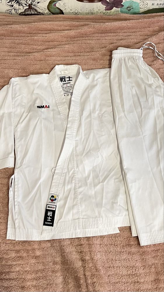 Продам кімоно карате WKF 140 р