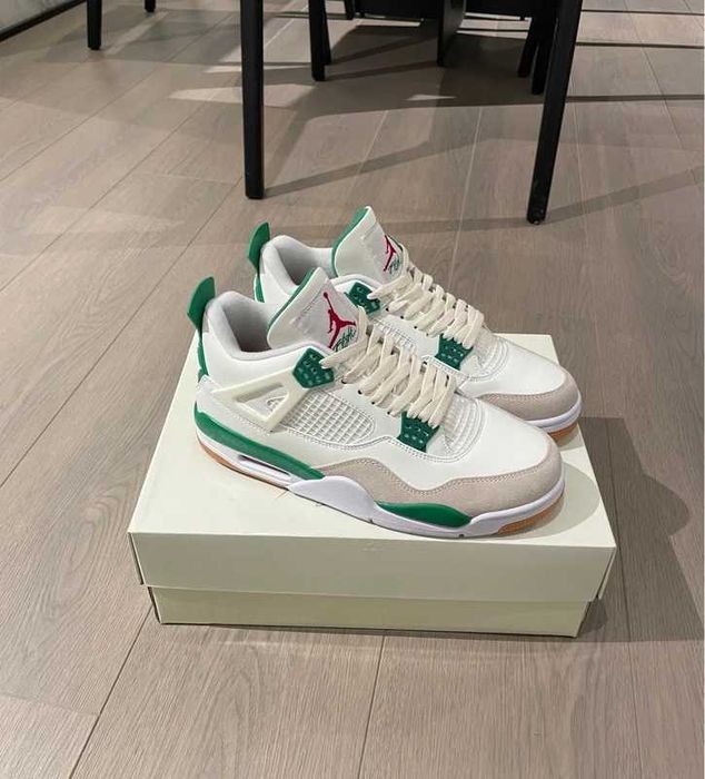 buty Espadryle Jordan4RetroSBPineGreen Espadryle R.41