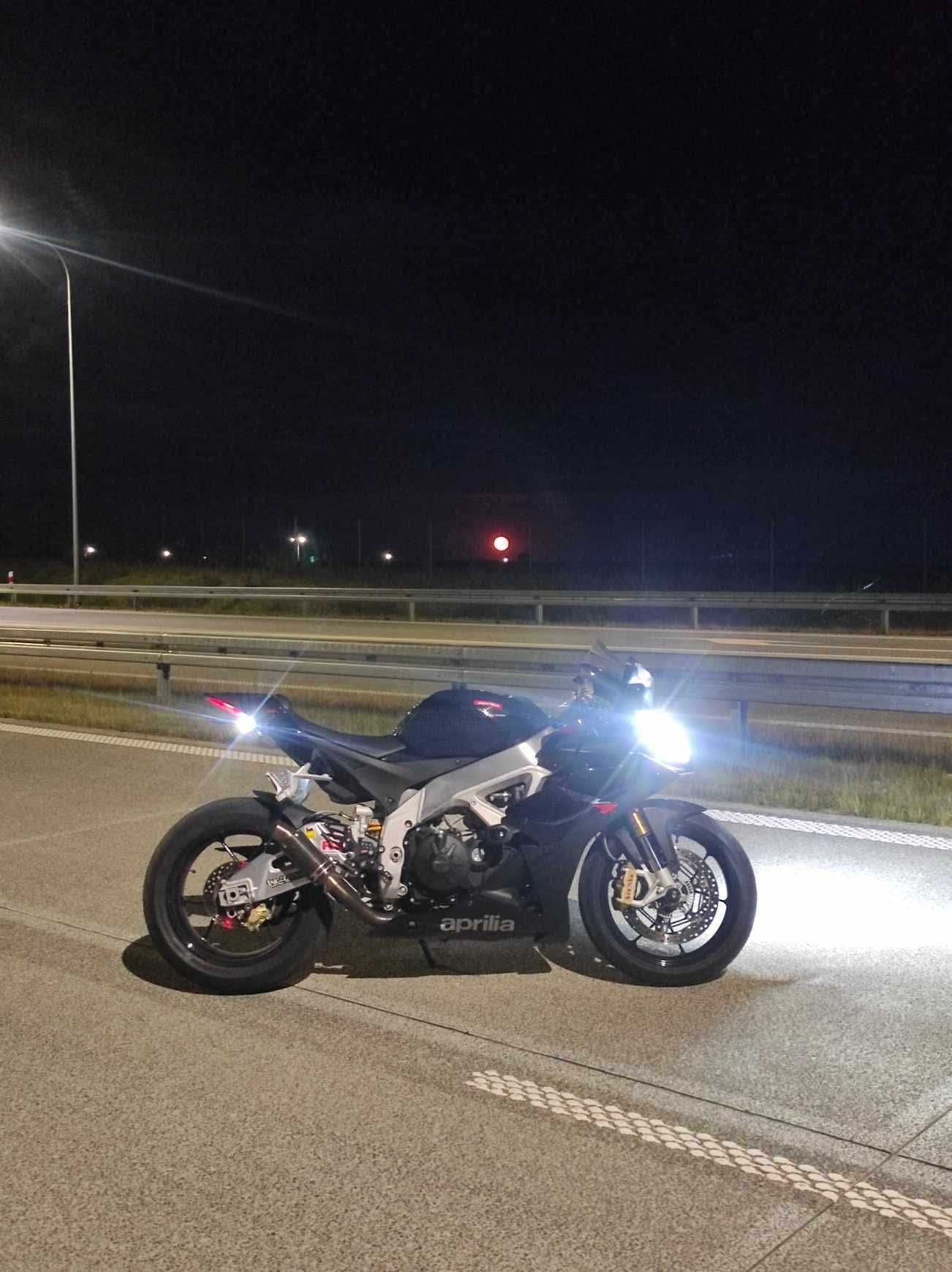 Aprilia Rsv4 Aprc R