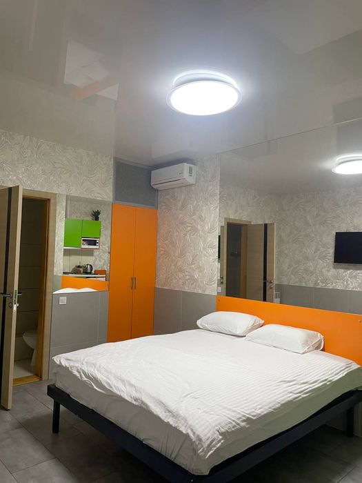 Продам безпечне житло на цокольному поверсі м. Академіка Павлова