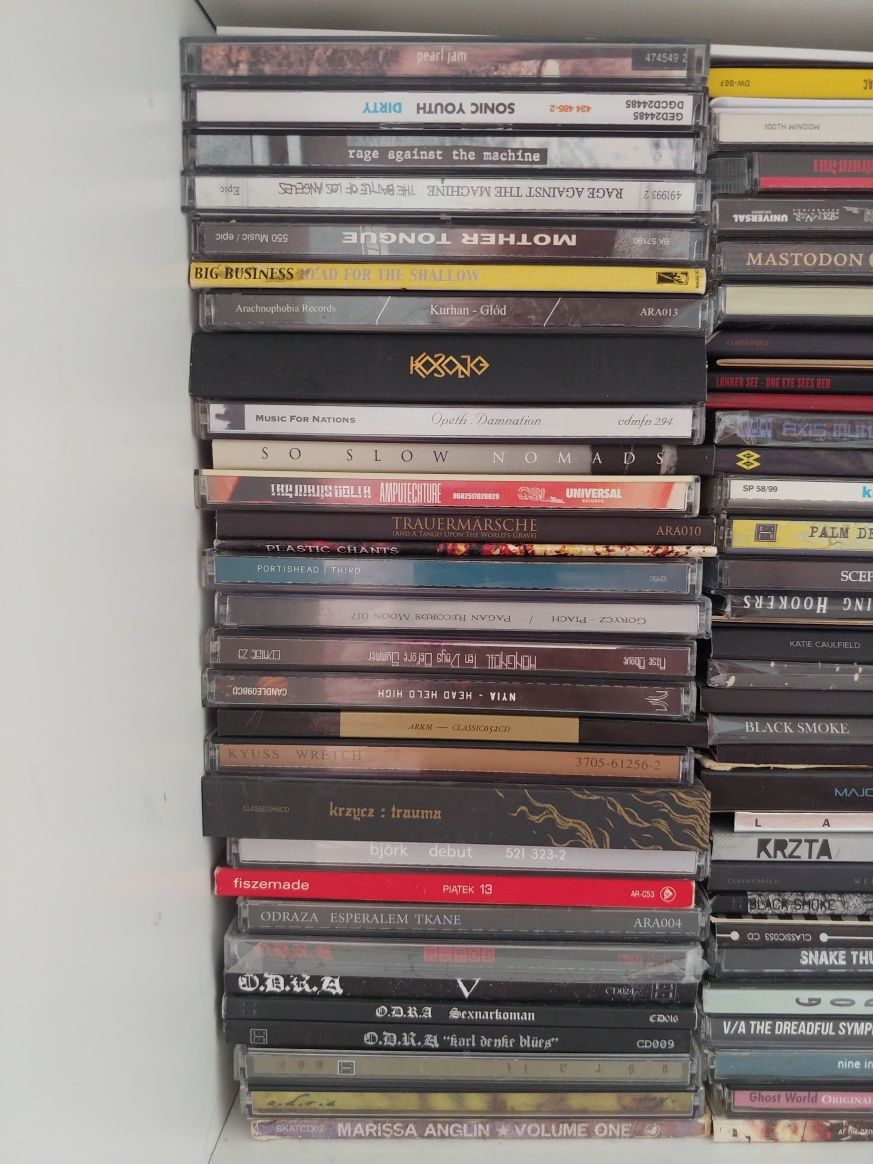 Wyprzedaż CD Rock, 70's, Metal, Hiphop, Elektronika, Folk