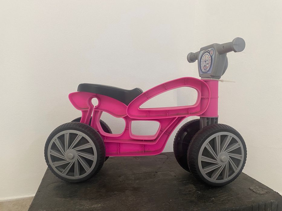Bicicleta infantil 2/ 3 anos