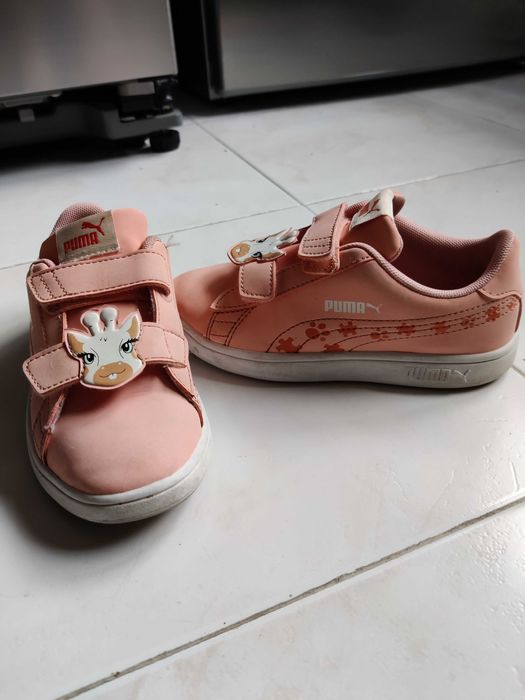 Ténis criança da marca Puma Smash muito pouco usados