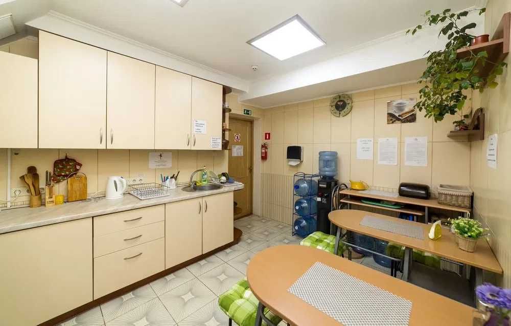 Хостели у кожному районі Києва поряд з Метро-6-555.biz.ua