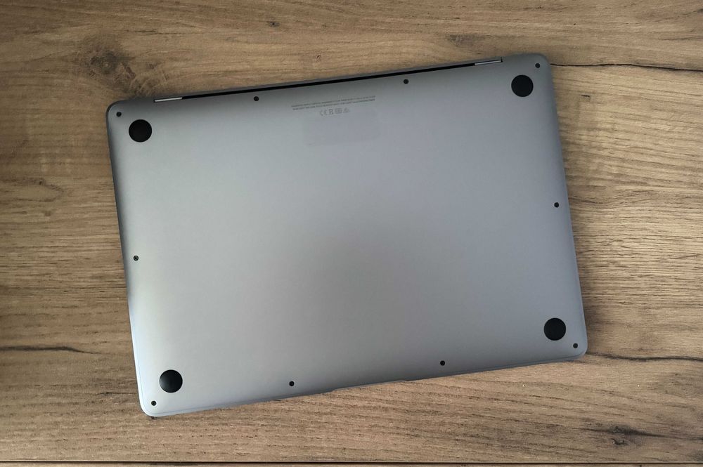  MacBook Air 13 2020 M1 16GB RAM 512GB SSD Space Gray АКБ 100%