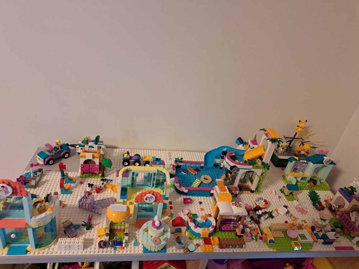 Ikea trofast z piłką na lego+3 pojemniki