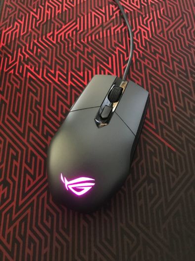 Rato - Asus ROG Strix Impact RGB Gaming Mouse