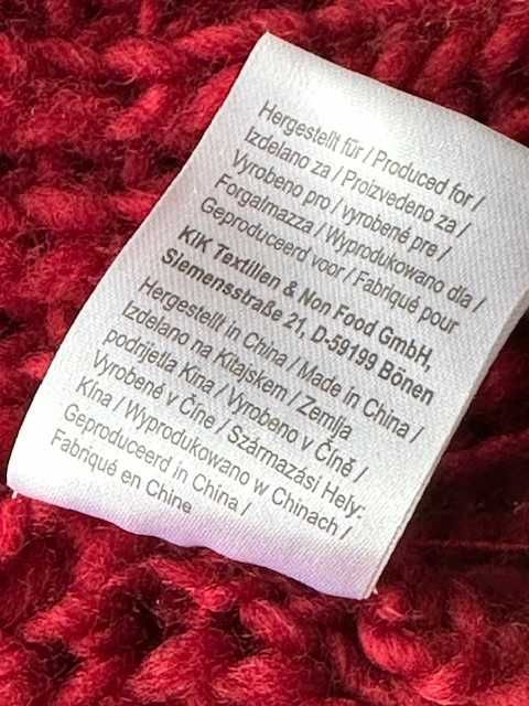 Жіноча тепла в"язана шапка KiK. Розмір 56-57