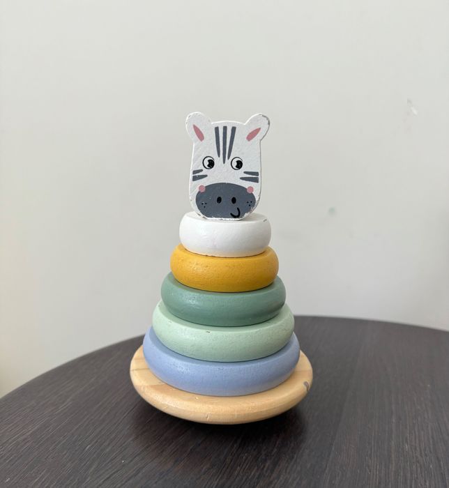 Іграшки для малюків