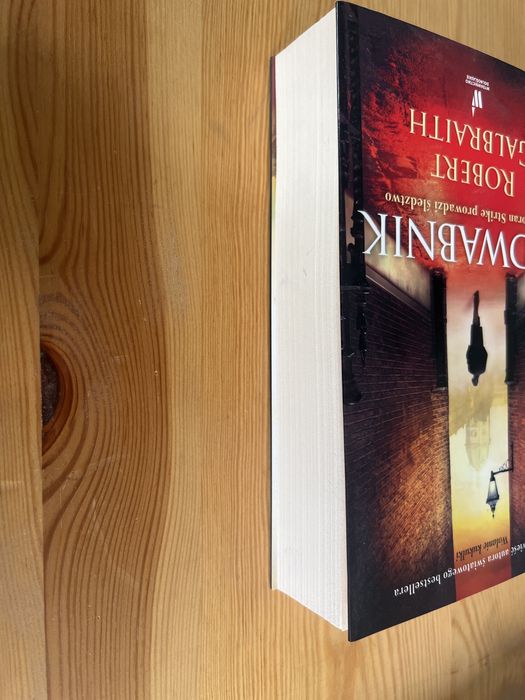 Ksiażka Jedwabnik. Cormoran Strike. Tom 2