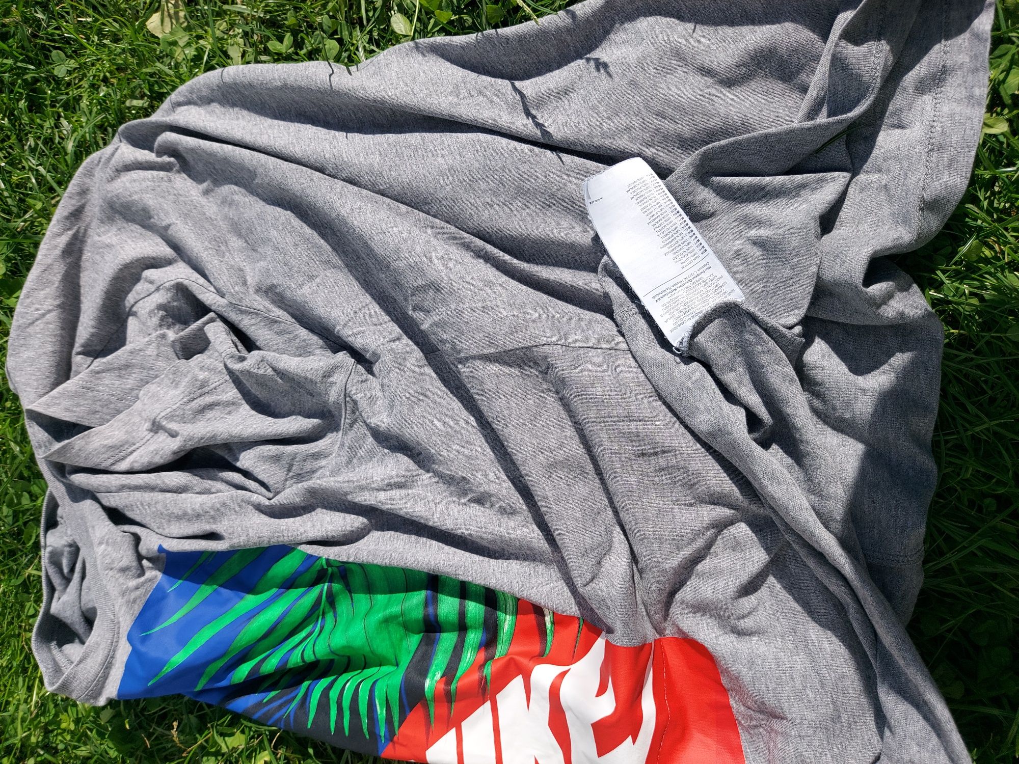 Продам Оригінальну Nike футболку, Розмір L, Відправка