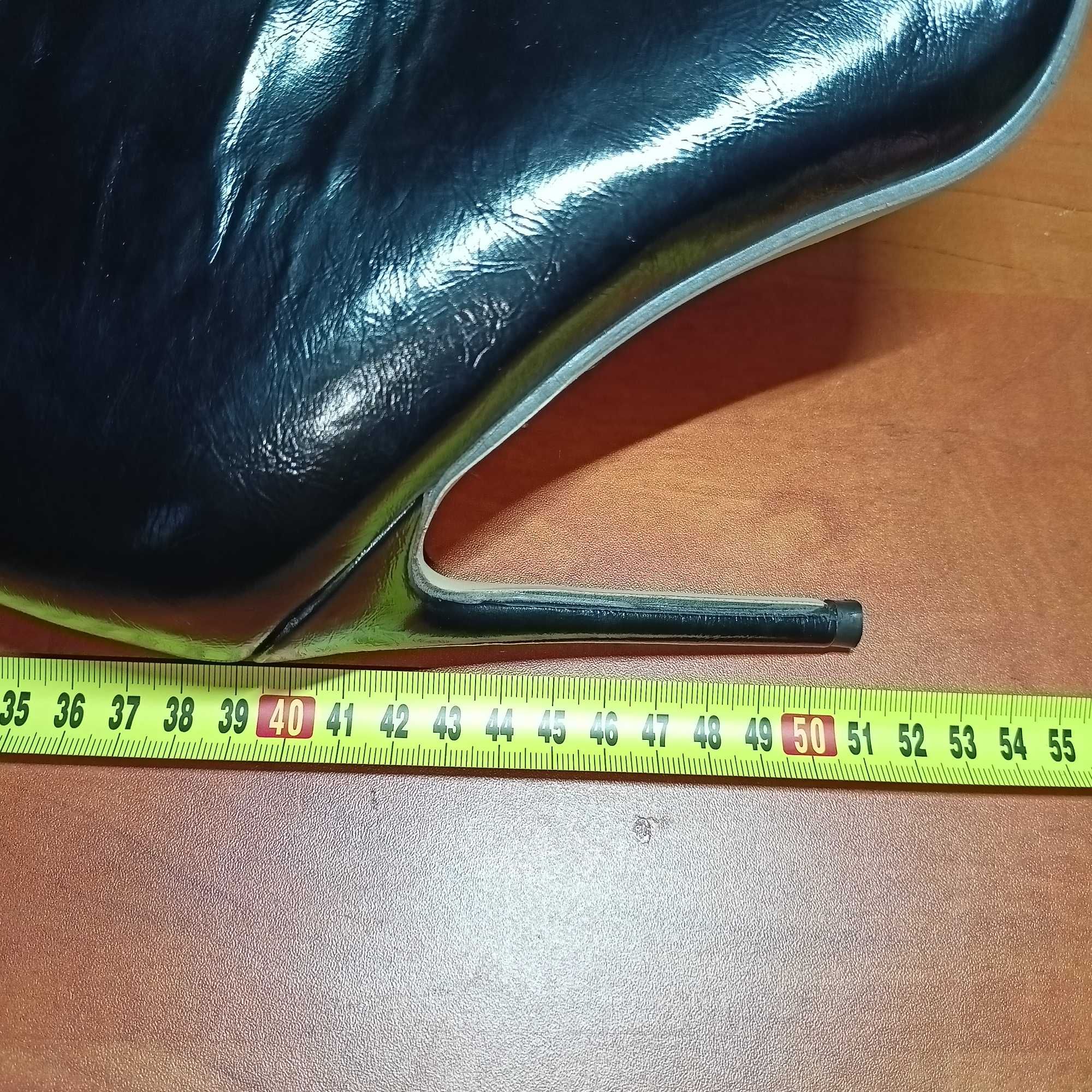 2 Odważne Kozaki Szpilka rozm. 43 / Szpilka 11 cm