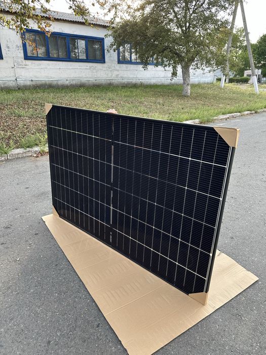 Сонячні панелі Солнечные панели Сонячний модуль