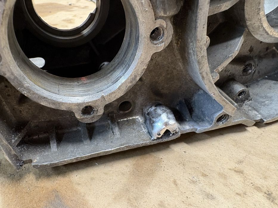Spawanie plastiku tworzyw stali aluminium nierdzewki