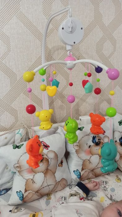 Продам дитячий мобіль