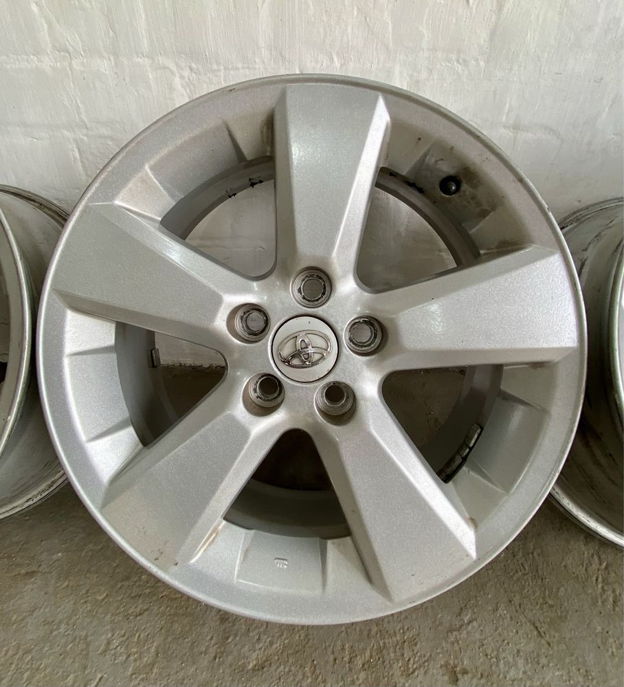 Продам диски Toyota r17 / 5х114,3