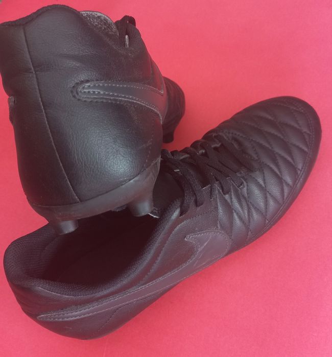 Футбольні бутси Nike Majestry FG розмір 44