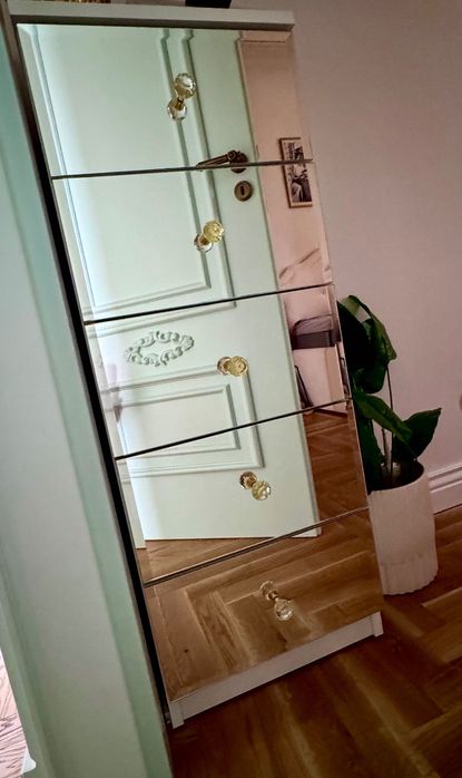 Przepiękna Luxusowa komoda lustrzana z fazką i kryształowymi gałkami