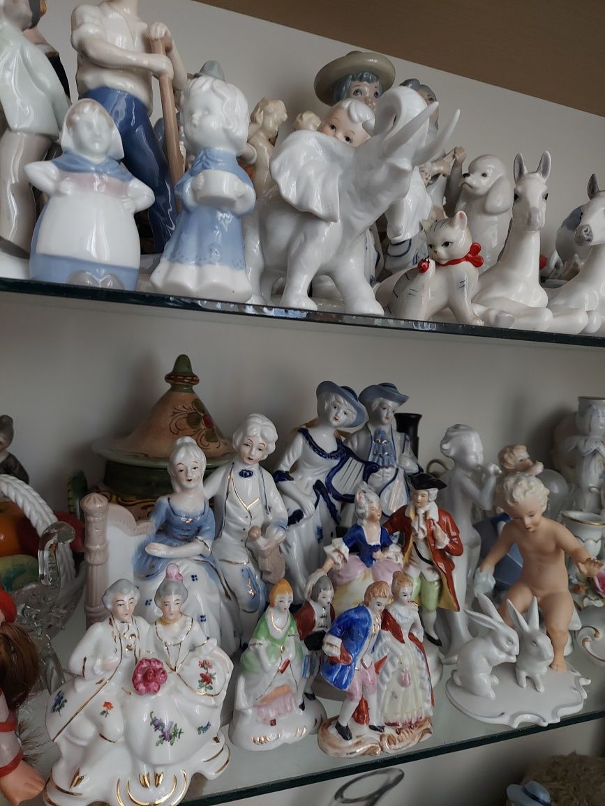 Royal  , porcelana  , porcelanowa figurka para , muzycy