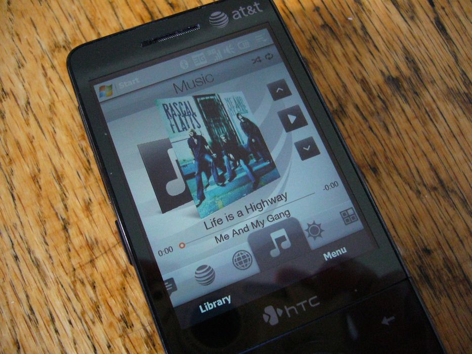 Смартфон HTC Touch Pro P4600