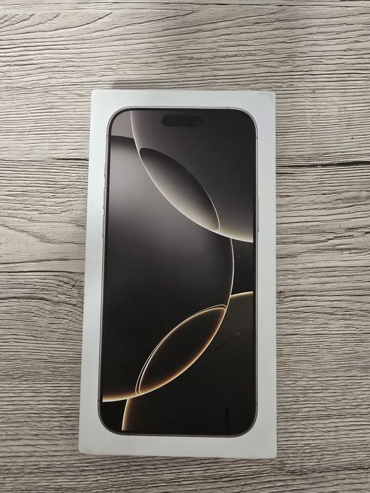 iPhone 16 Pro Max 512 GB Natural Titanium