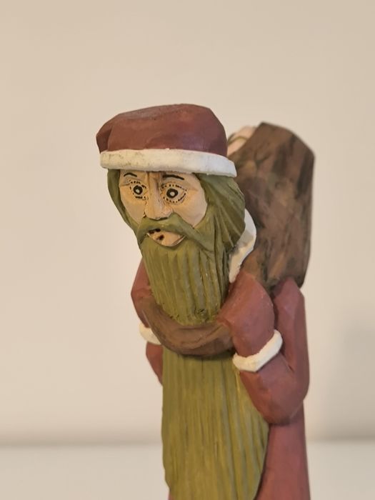 Rzeźba ludowa drewniana Sygnowana Stanisław Suska Święty Mikołaj